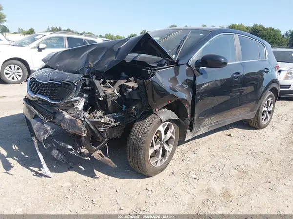 KNDPMCAC5N7979736 2022 KIA SPORTAGE - Image 2