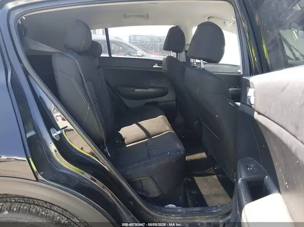 KNDPMCAC5N7979736 2022 KIA SPORTAGE - Image 8