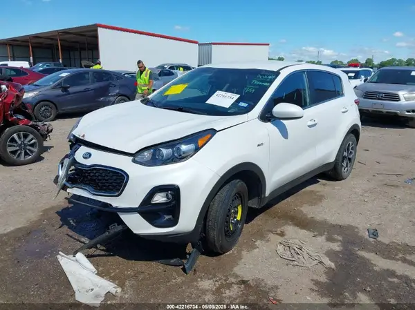 KNDPMCAC5N7981048 2022 KIA SPORTAGE - Image 2