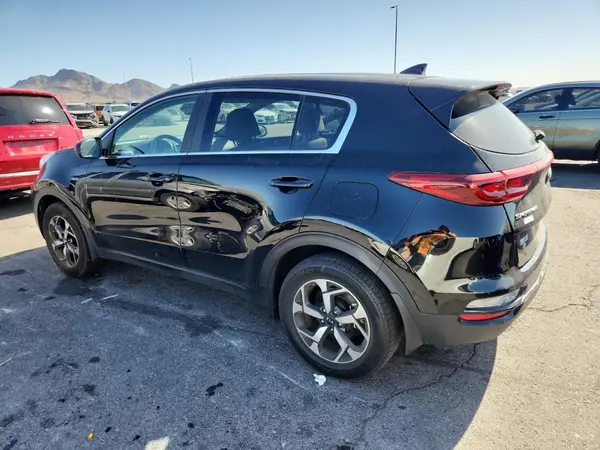 KNDPMCAC5N7992096 2022 KIA SPORTAGE - Image 2
