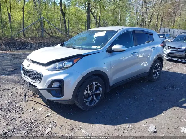 KNDPMCAC5N7993314 2022 KIA SPORTAGE - Image 2