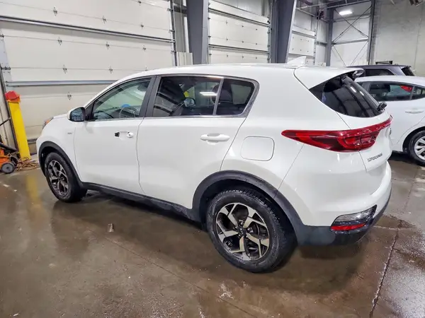 KNDPMCAC5N7999534 2022 KIA SPORTAGE - Image 2