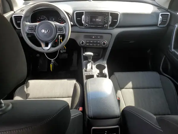KNDPMCAC6H7032788 2017 KIA SPORTAGE - Image 8