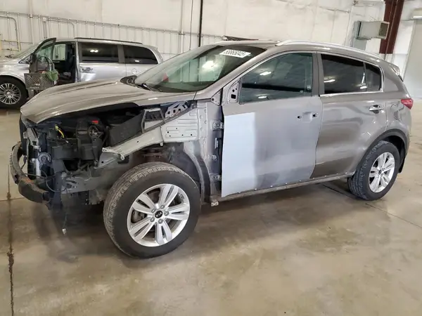 KNDPMCAC6H7066424 2017 KIA SPORTAGE - Image 1