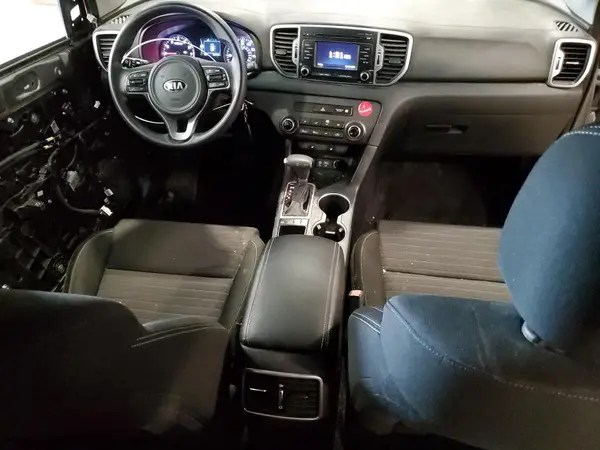 KNDPMCAC6H7066424 2017 KIA SPORTAGE - Image 8