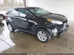 KNDPMCAC6H7084387 2017 KIA SPORTAGE