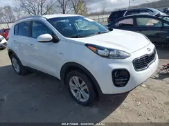 KNDPMCAC6H7085765 2017 KIA SPORTAGE