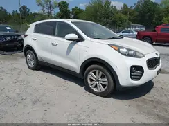 KNDPMCAC6H7085961 2017 KIA SPORTAGE