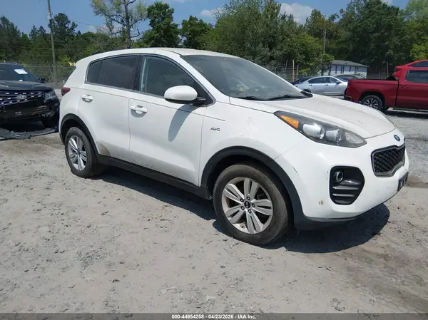 KNDPMCAC6H7085961 2017 KIA SPORTAGE - Image 1