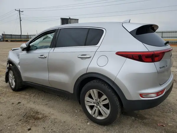 KNDPMCAC6H7086351 2017 KIA SPORTAGE - Image 2