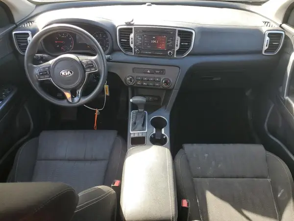 KNDPMCAC6H7115038 2017 KIA SPORTAGE - Image 8