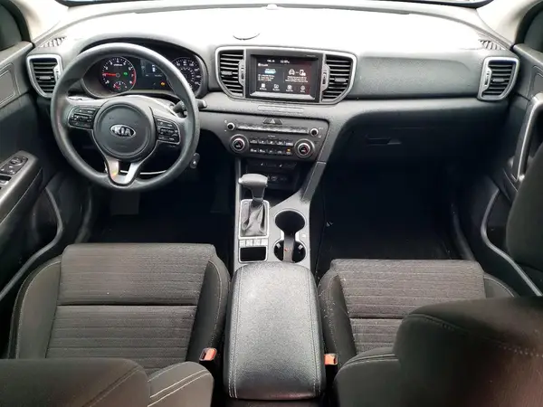 KNDPMCAC6H7116691 2017 KIA SPORTAGE - Image 8