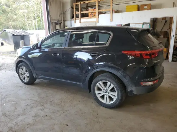 KNDPMCAC6H7116917 2017 KIA SPORTAGE - Image 2