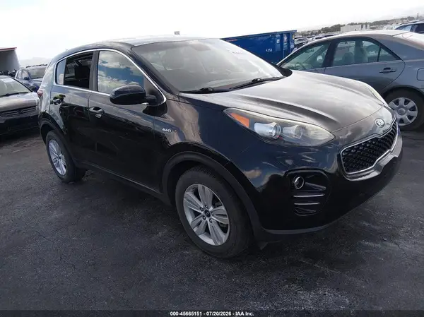 KNDPMCAC6H7119090 2017 KIA SPORTAGE - Image 1