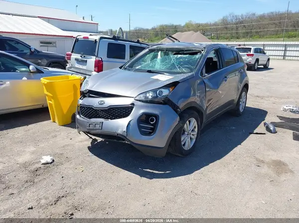 KNDPMCAC6H7128212 2017 KIA SPORTAGE - Image 2