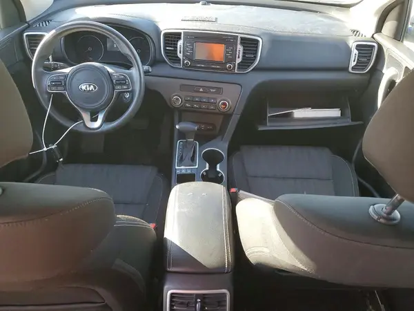 KNDPMCAC6H7163767 2017 KIA SPORTAGE - Image 8