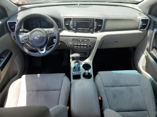 KNDPMCAC6H7169715 2017 KIA SPORTAGE - Image 8