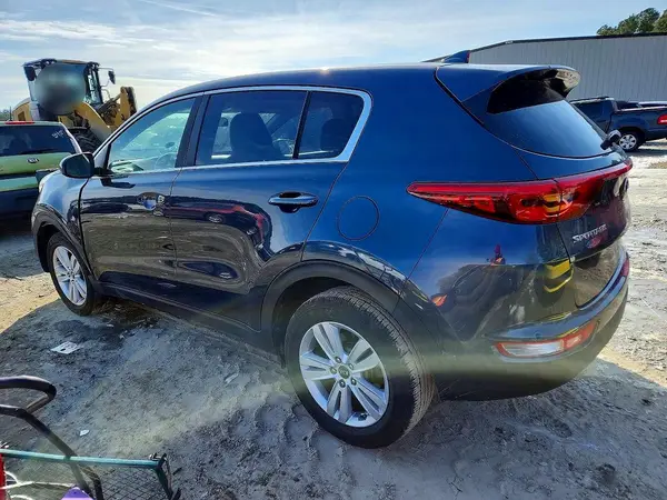 KNDPMCAC6H7177930 2017 KIA SPORTAGE - Image 2
