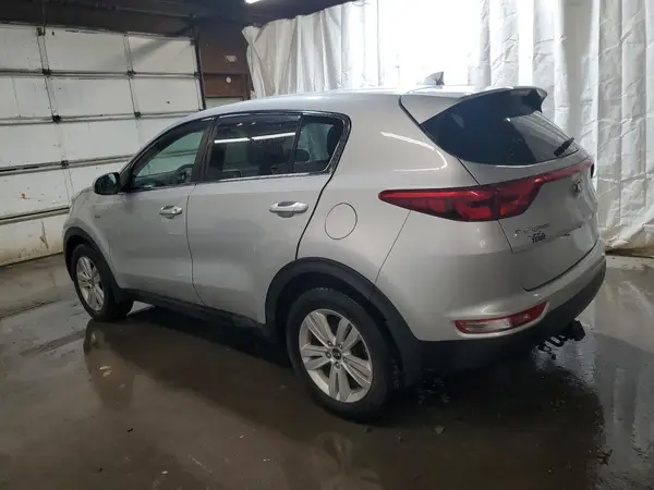 KNDPMCAC6H7191004 2017 KIA SPORTAGE - Image 2