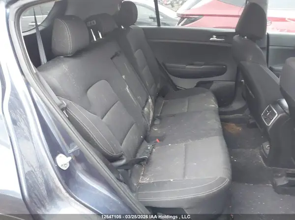 KNDPMCAC6H7197322 2017 KIA SPORTAGE - Image 8