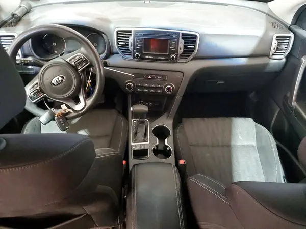 KNDPMCAC6H7221280 2017 KIA SPORTAGE - Image 8