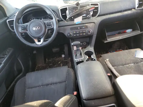 KNDPMCAC6H7238662 2017 KIA SPORTAGE - Image 8