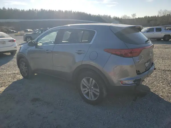 KNDPMCAC6H7239083 2017 KIA SPORTAGE - Image 2