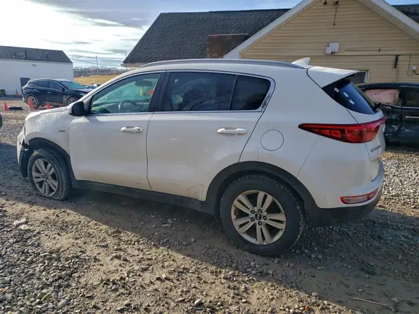 KNDPMCAC6H7239875 2017 KIA SPORTAGE - Image 2