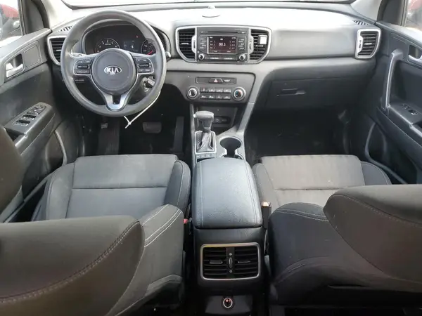 KNDPMCAC6H7241657 2017 KIA SPORTAGE - Image 8
