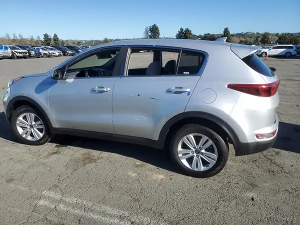 KNDPMCAC6H7243098 2017 KIA SPORTAGE - Image 2