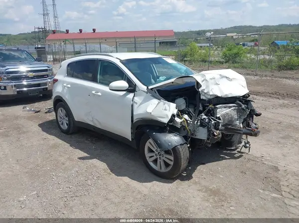 KNDPMCAC6H7246521 2017 KIA SPORTAGE - Image 1