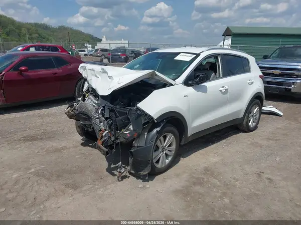 KNDPMCAC6H7246521 2017 KIA SPORTAGE - Image 2