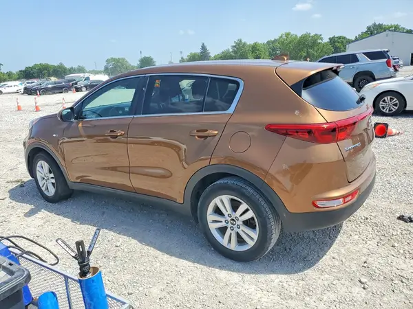 KNDPMCAC6H7248589 2017 KIA SPORTAGE - Image 2
