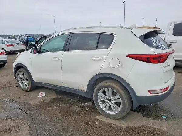 KNDPMCAC6H7249208 2017 KIA SPORTAGE - Image 2