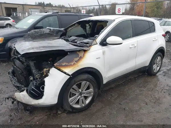 KNDPMCAC6H7251265 2017 KIA SPORTAGE - Image 2