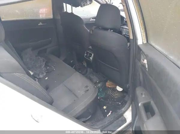 KNDPMCAC6H7251265 2017 KIA SPORTAGE - Image 8