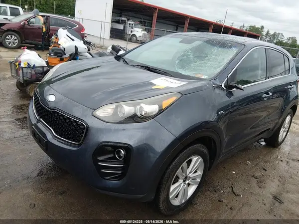 KNDPMCAC6H7258216 2017 KIA SPORTAGE - Image 2