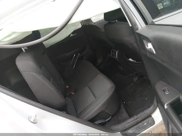 KNDPMCAC6H7269801 2017 KIA SPORTAGE - Image 8