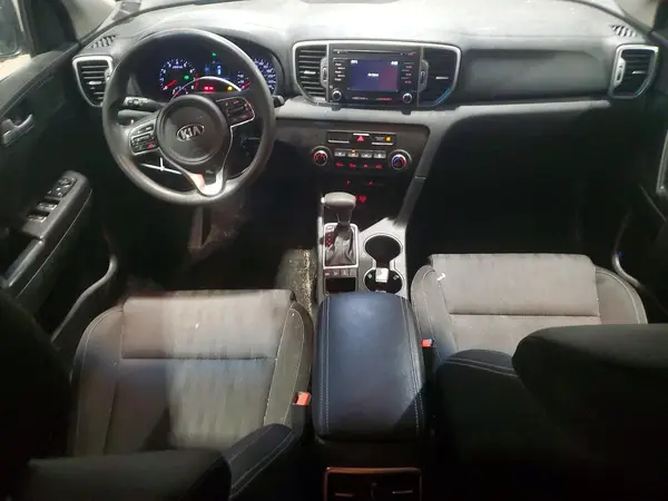 KNDPMCAC6H7272715 2017 KIA SPORTAGE - Image 8
