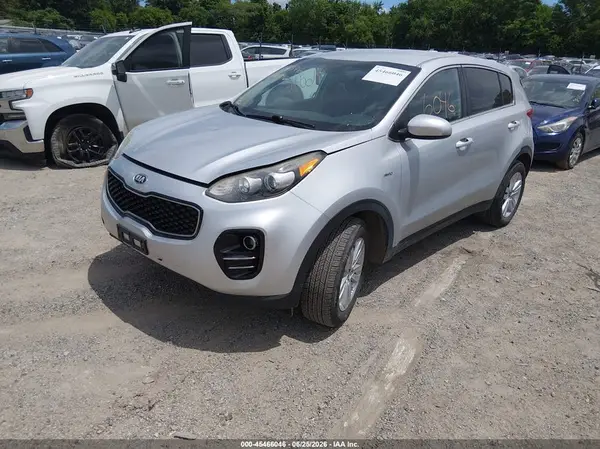 KNDPMCAC6H7274898 2017 KIA SPORTAGE - Image 2