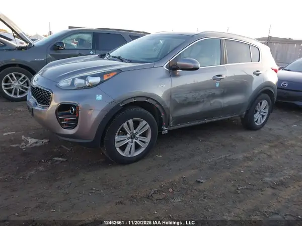 KNDPMCAC6H7278322 2017 KIA SPORTAGE - Image 2