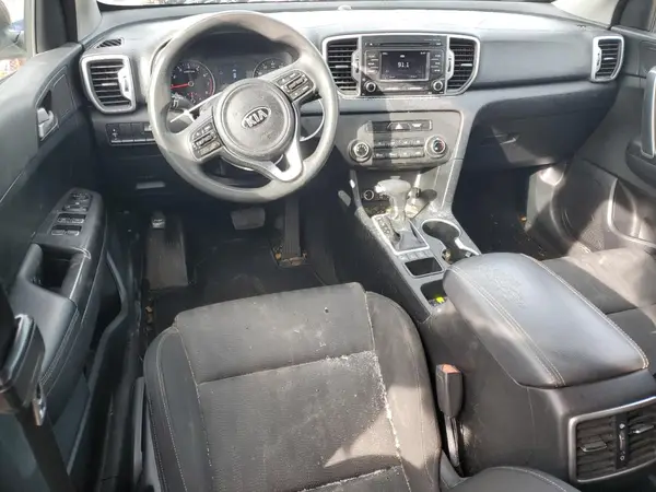 KNDPMCAC6H7284458 2017 KIA SPORTAGE - Image 8