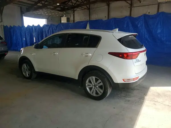 KNDPMCAC6J7310014 2018 KIA SPORTAGE - Image 2