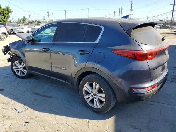 KNDPMCAC6J7317917 2018 KIA SPORTAGE - Image 2