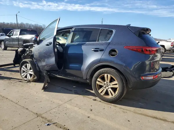 KNDPMCAC6J7333356 2018 KIA SPORTAGE - Image 2