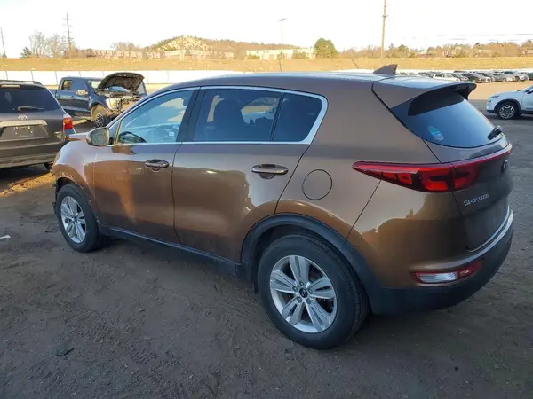 KNDPMCAC6J7335527 2018 KIA SPORTAGE - Image 2