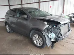 KNDPMCAC6J7338511 2018 KIA SPORTAGE