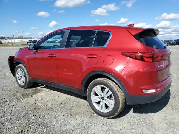 KNDPMCAC6J7339416 2018 KIA SPORTAGE - Image 2