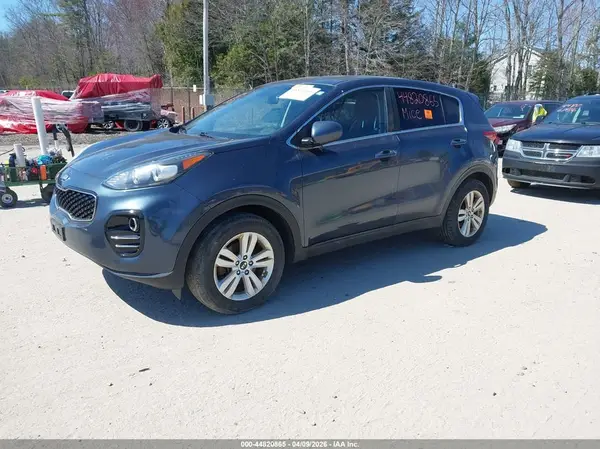 KNDPMCAC6J7340405 2018 KIA SPORTAGE - Image 2