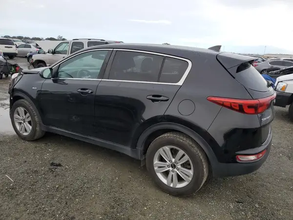 KNDPMCAC6J7349394 2018 KIA SPORTAGE - Image 2